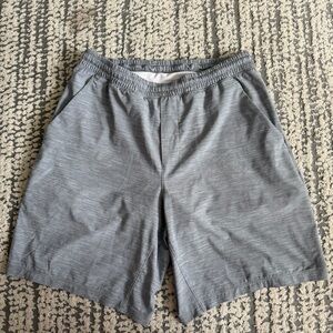 Lululemon Men’s Pace Breaker 9 inches Shorts Lined Size Large